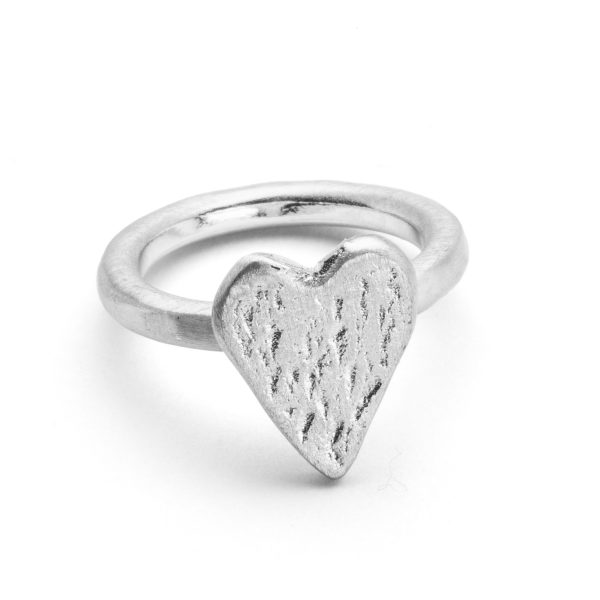Ring large silver heart